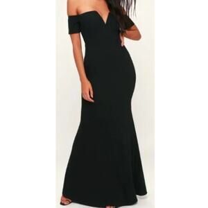 Lulu's Black Off-Shoulder Maxi Dress